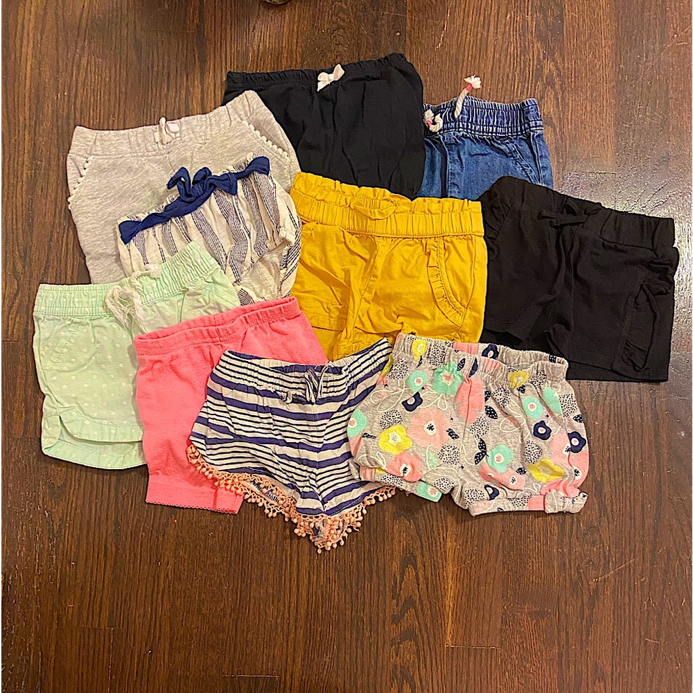 (10) Baby Girls Shorts 12M